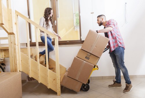Kingston flat removals service supporting a smooth move into a new apartment